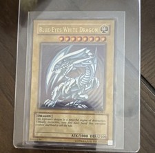 Konami Blue-Eyes White Dragon SDK-001 Ultra Rare Unlimited Starter Deck Kaiba