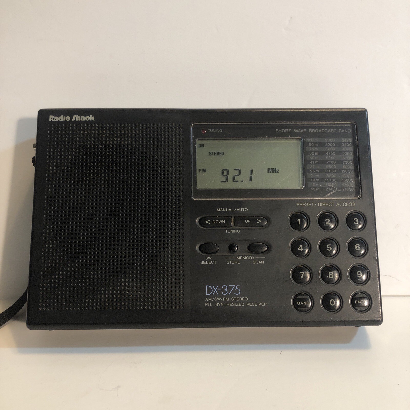 Radio Shack DX375 AM/FM Stereo Short Wave SW/PLL Synthesized Receiver