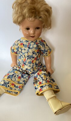 1930's Shirley Temple 20  Composition Doll With Accessories