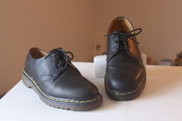 dr martens shoes uk