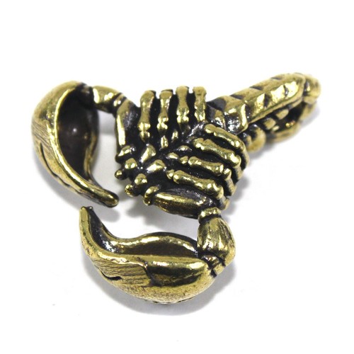 Brass Scorpion Figurine Statue Scorpion Keychains Pendant Animal Figurines Toys - Picture 4 of 4