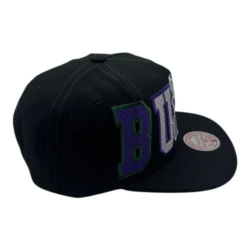Milwaukee Bucks Hat Black Varsity Bust Original Fit Snapback Mitchell & Ness - Picture 3 of 5