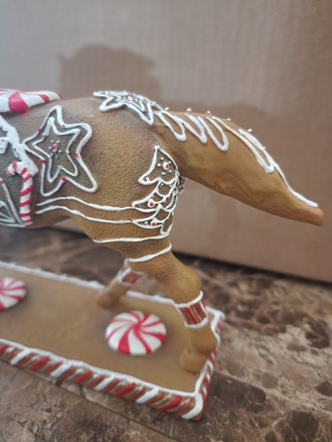 Trail Of Painted Ponies 2007 de colección - Gingerbread Pony 12256 - 1E/3556 Lynn Bean - Imagen 10 de 13