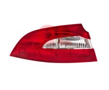 Feu arrière Skoda SUPERB