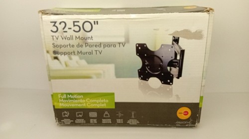 Omnimount Full Motion TV Wall Mount for 32" to 50" TV - OC60FM. - Picture 3 of 7