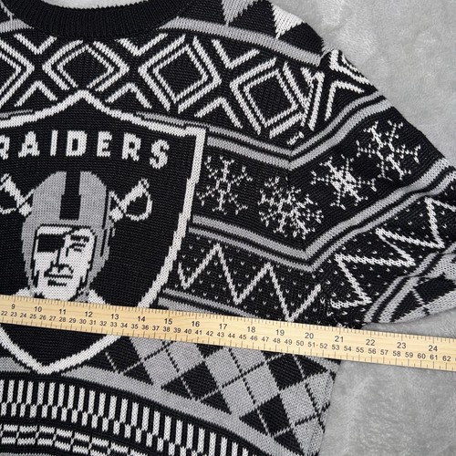 Las Vegas Raiders Sweater Knit Mens Size Large NFL Team Apparel “Ugly Christmas” - Picture 4 of 10