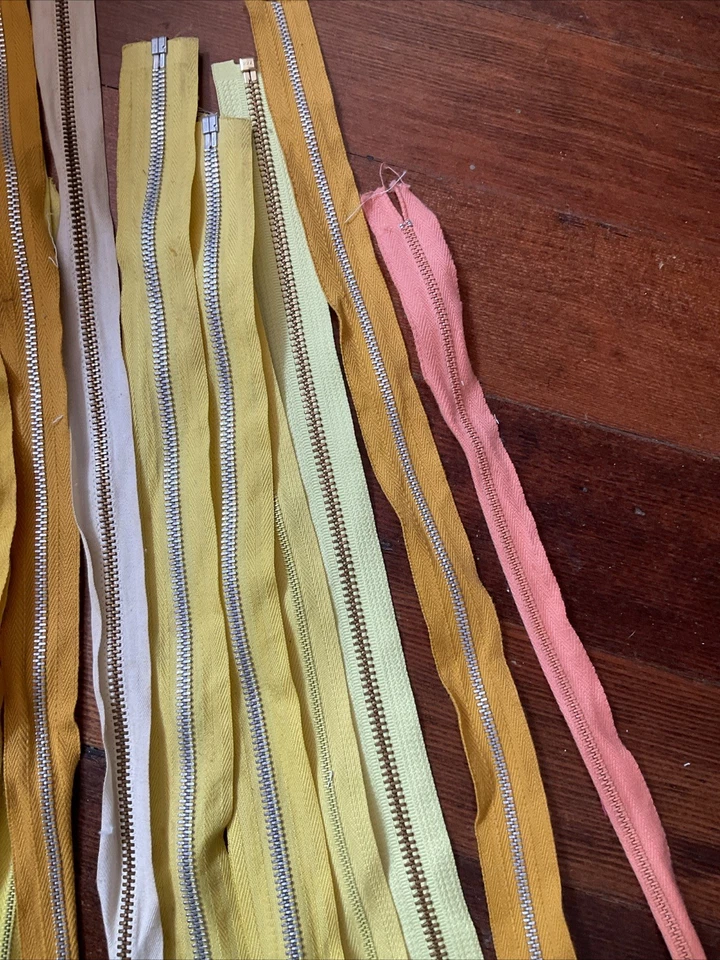 "Lote de 23 cremalleras metálicas largas vintage tonos amarillos 13,5""-25""" Foto 3 de 3