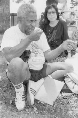 Dizzy Gillespie Enjoy In Half Pants At Madarao Nagano Japan OLD JAZZ PHOTO