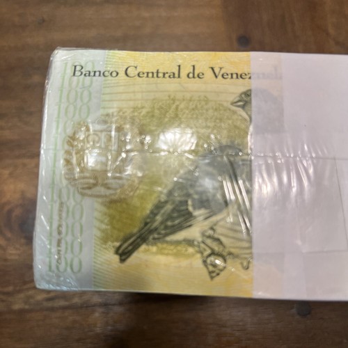 Venezuela 100000 Bolivares, 2017 UNC banknotes, Brick, 100 Cien Mil, 1000 Notes - Picture 6 of 7