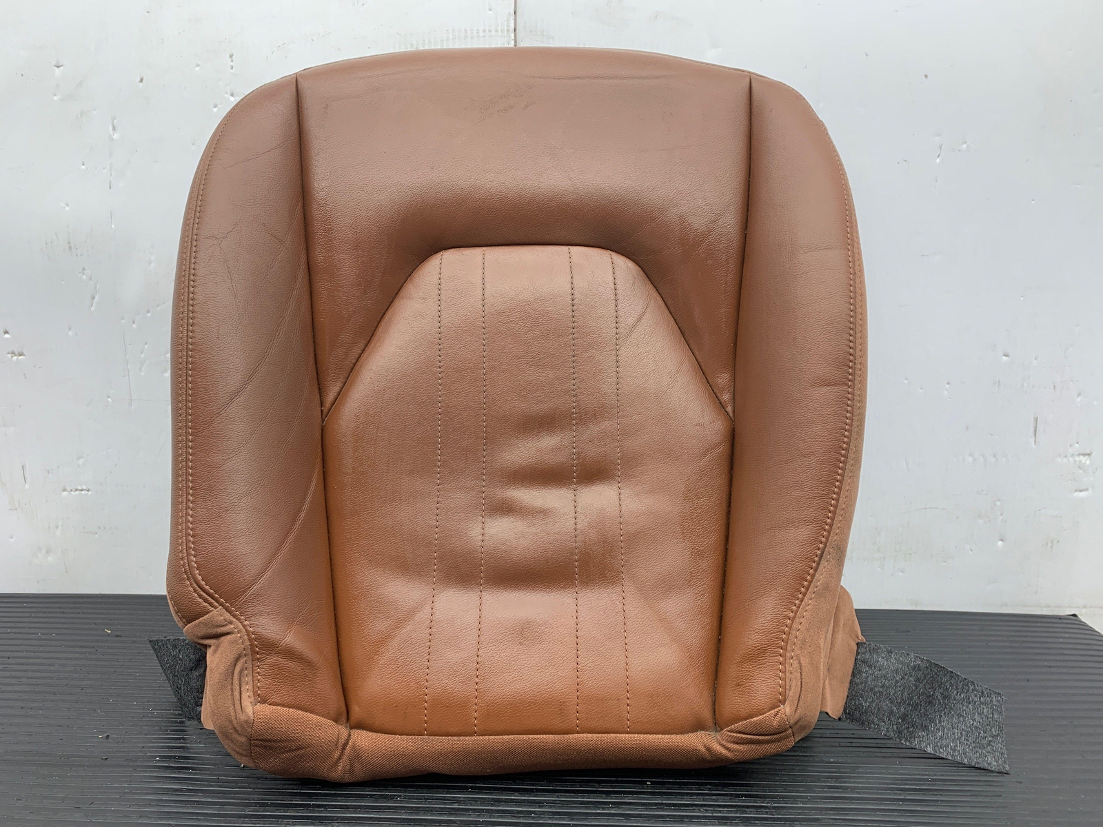 2014 - 2017 MASERATI GHIBLI M157 LEFT FRONT SEAT LOWER CUSHION | CUOIO *CREASES*
