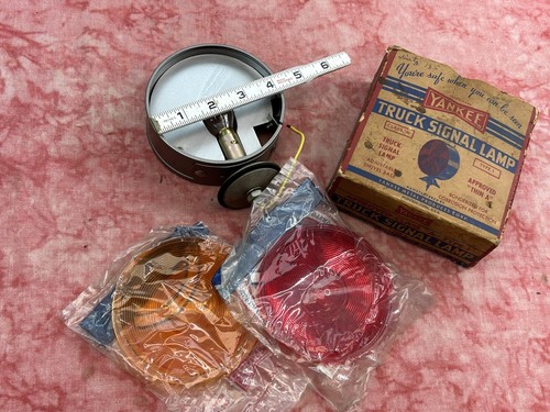 NOS Yankee 988 double side red, amber truck signal, marker, running light 6 V. - Picture 11 of 11