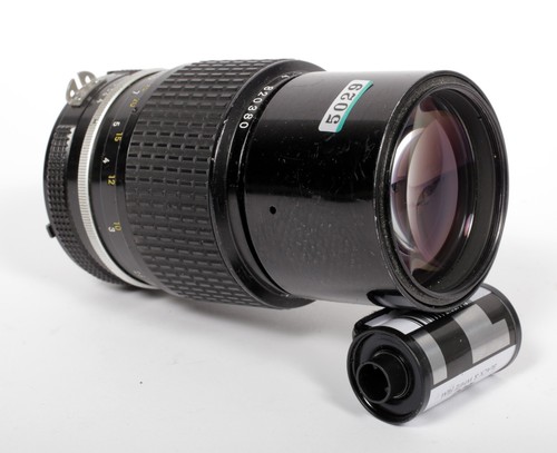 Nikon NIKKOR 200mm F4 AI lens for aIl F mount cameras #5029 *AS IS*