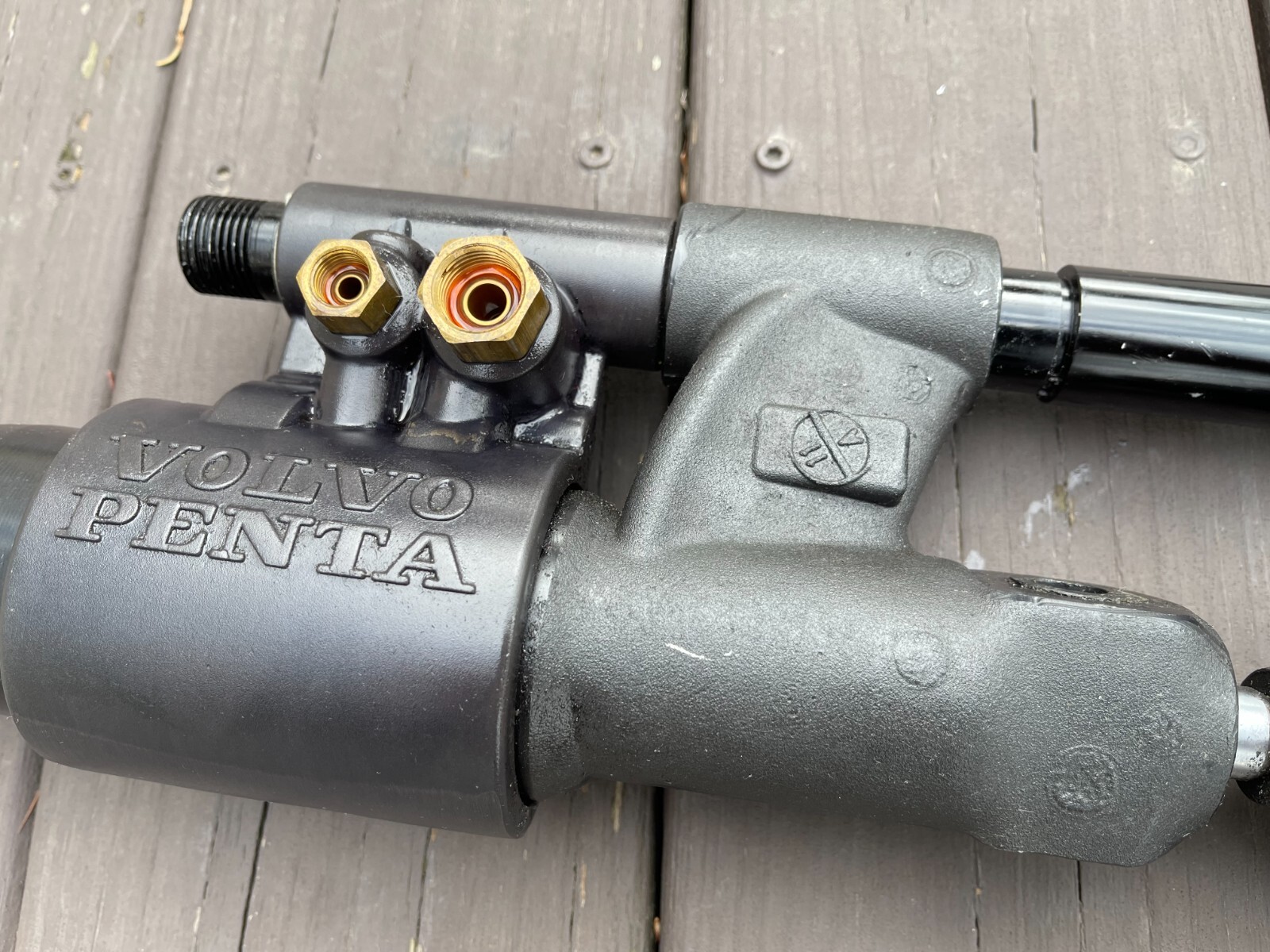 3812269 Volvo Penta Power Steering Actuator RAM Cylinder for sale