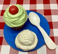VTG Fisher Price Tikes Play Food CUPCAKE ICE CREAM Fun Pretend Dessert Lot I-26