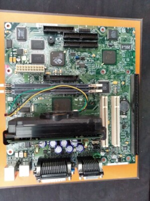 Vintage Motherboard Intel Slot 1 + Celeron SL2WN 333 MHz/66 CPU + Cooler