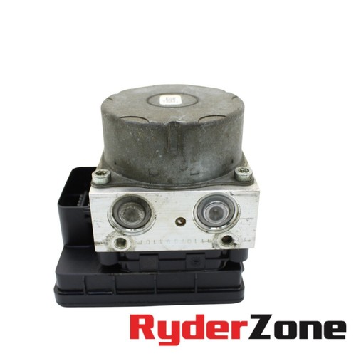 2020 - 2023 BMW S1000RR ABS PUMP BRAKE MODULE ELECTRICAL SYSTEM SILVER STOCK - Picture 3 of 12