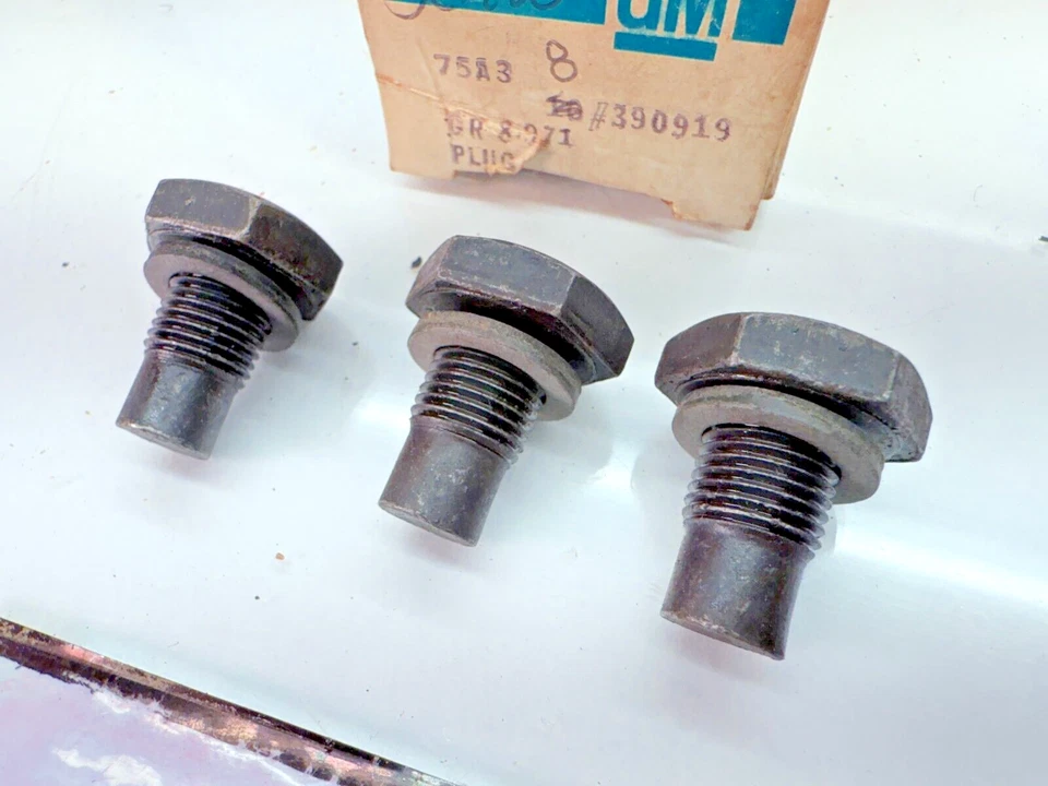 (1) Новая из старых запасов 1964-1976 Oldsmobile 442 Delta 88 98 GM сливная пробка масляного поддона 390919 C23-17 - Изображение 2 из 4