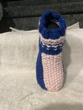 Slippers Women  s. Size 8 Very Warm. Size 8