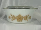 VTG Pyrex Butterfly Gold White #472 1 1/2 Pt Casserole w Lid