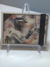 #71 - Eric Hosmer - Padres - 2020 Topps Gallery - Private Issue - 038/250