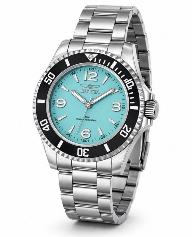 Invicta Pro Diver Currentwave Men’s Watch. Light blue face. Never worn
