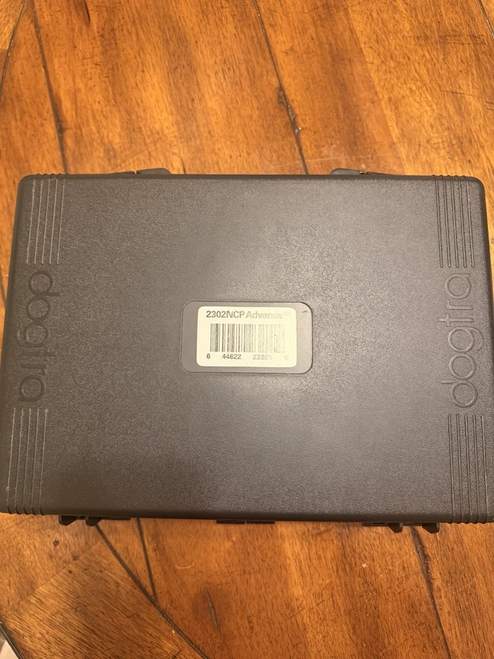 Dogtra 2302NCP Kit de Entrenamiento para Perros Duo-Collar (ligeramente usado, contenedor incluido) Foto 2 de 4