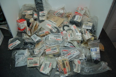 #ad NEW GENUINE BIG YAMAHA PARTS LOT ATV UTV DIRTBIKE DEALER LOT 7.5 POUNDS TOTAL $300.00