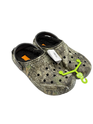 CROCS RealTree APX Classic Camo Faux Fur Lined Clogs Mens  display picture 3