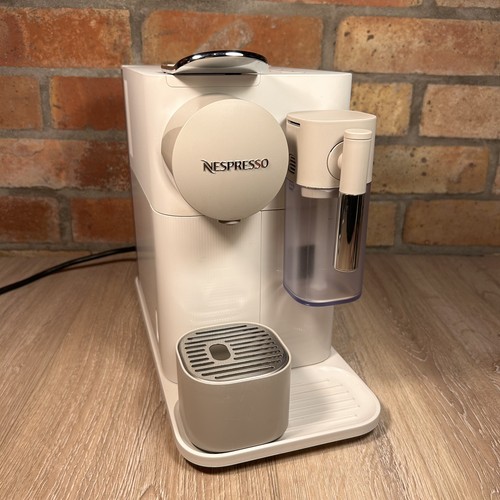 De'Longhi Lattissima One EN500.W 1400W Nespresso Kaffeemaschine weiß