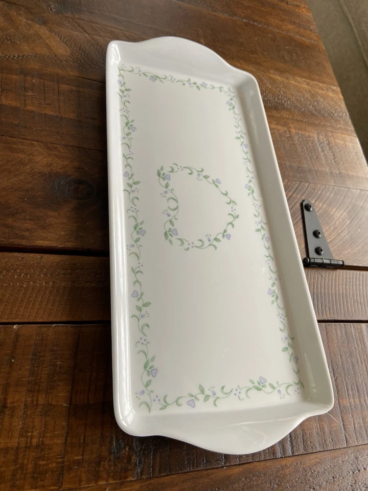 ❤️ BANDEJA COSITA de plástico melamina Corelle Country Cottage para servir 15x6 corazones azules Foto 3 de 4