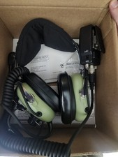 David Clark H10-76XL Noise Cancelling Military Headset