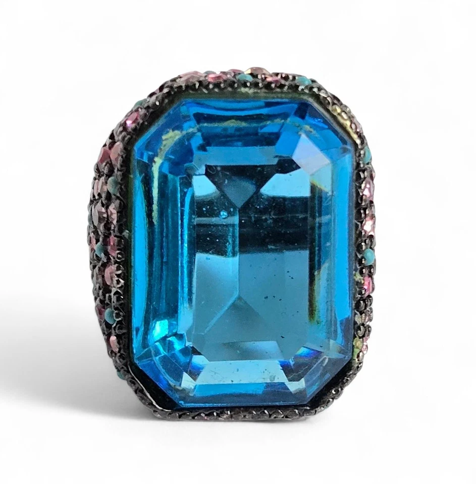 Kenneth Lane Crystal Cocktail Statement Ring Pavé Stones Gunmetal *PLEASE READ* - Image 2 of 4