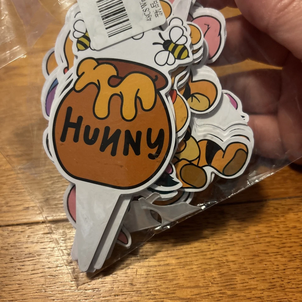 Toppers para cupcakes Winnie The Pooh 48 piezas con 7 piezas decoraciones para pasteles de panal Foto 2 de 3