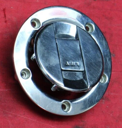 2009 - 2016 Suzuki GSXR 1000 Ignition / Fuel Cap #2919 - Image 4 of 4