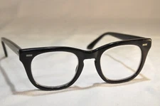 Vintage USS Bausch & Lomb B&L Made In USA 4 1/2 - 5 3/4 Hornrim Glasses 46-20