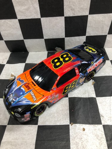1998 Dale Jarrett #88 BATMAN 1/24 LIMITED EDITION W249801041-3 BANK - Picture 5 of 7
