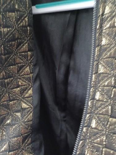 FOREVER 21 Metallic Gold Quilted Bomber Jacket Size Medium - Picture 4 of 6