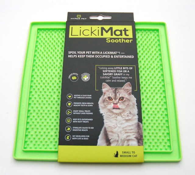 Lickimat Soother Dog Or Cat Slow Feeder Treat Maze Mat Soothing Vet Developed For Sale Online Ebay