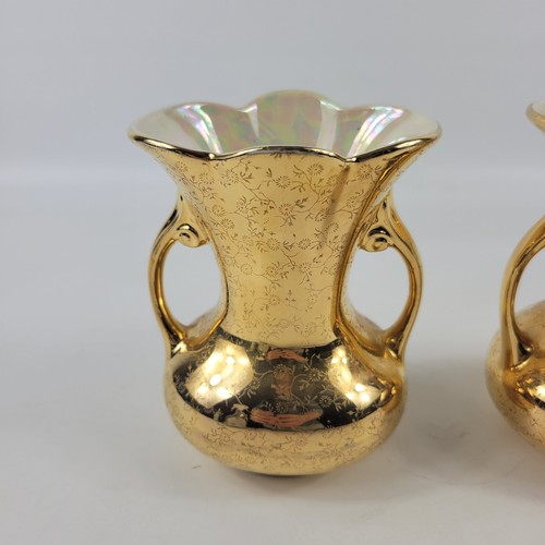 Vintage Pearl China Co USA Hand Decorated Etched 22 KT Gold Vase Dual Handles - Picture 3 of 9