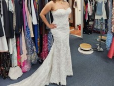 Pnina Tornai "Love" 14399 Size 10 Lace Corset Train Strapless 3,400 Kleinfeld