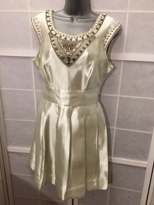 gold dress size 14