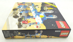 LEGO 6930 Space Supply Station MISB New Sealed Good Classic Space 928 920