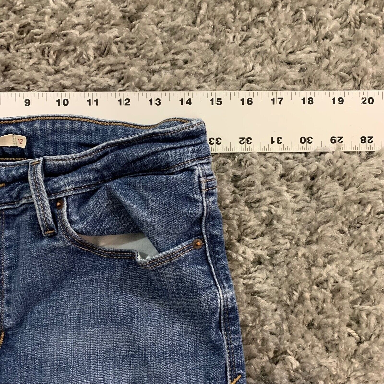 Levis Mid Rise Skinny Jeans Womens 12 W31 L30 Medium Wash Blue Stretch Denim thumbnail 8