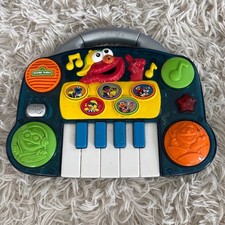 Rare Vintage y2k Sesame Street Elmo Rock Roll Keyboard RadioShack Music