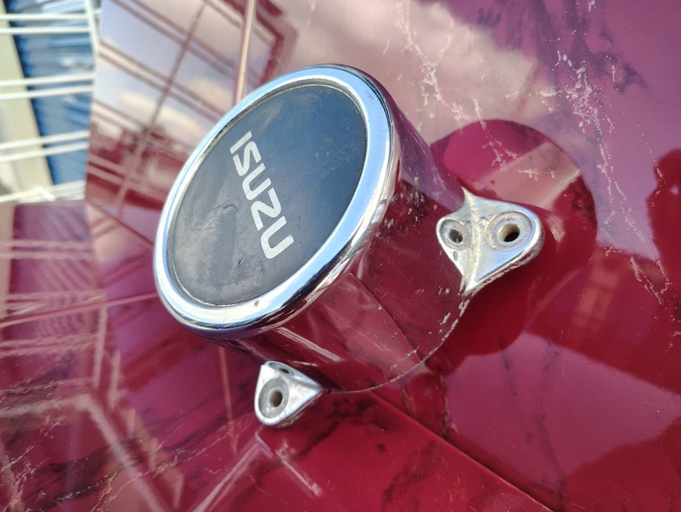 Tapa central de rueda Isuzu Trooper 1988-1997 6 tacos (1) fabricante de equipos originales de fábrica # 6796-RF vintage Foto 4 de 4
