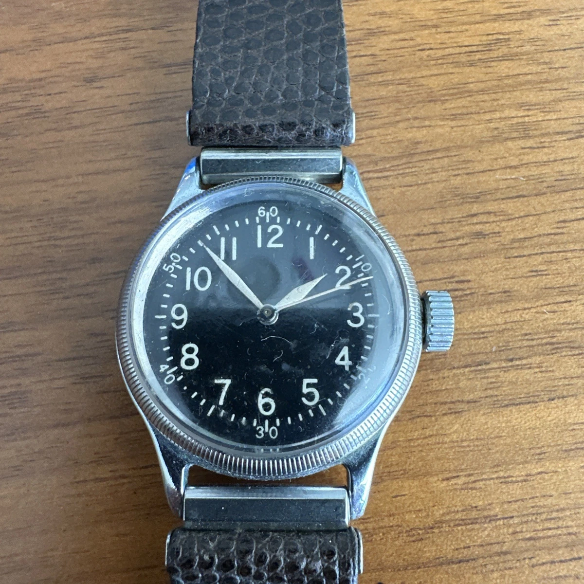 BLOVA USAAF 1940s〜50s 黒文字盤 s-l400.jpg