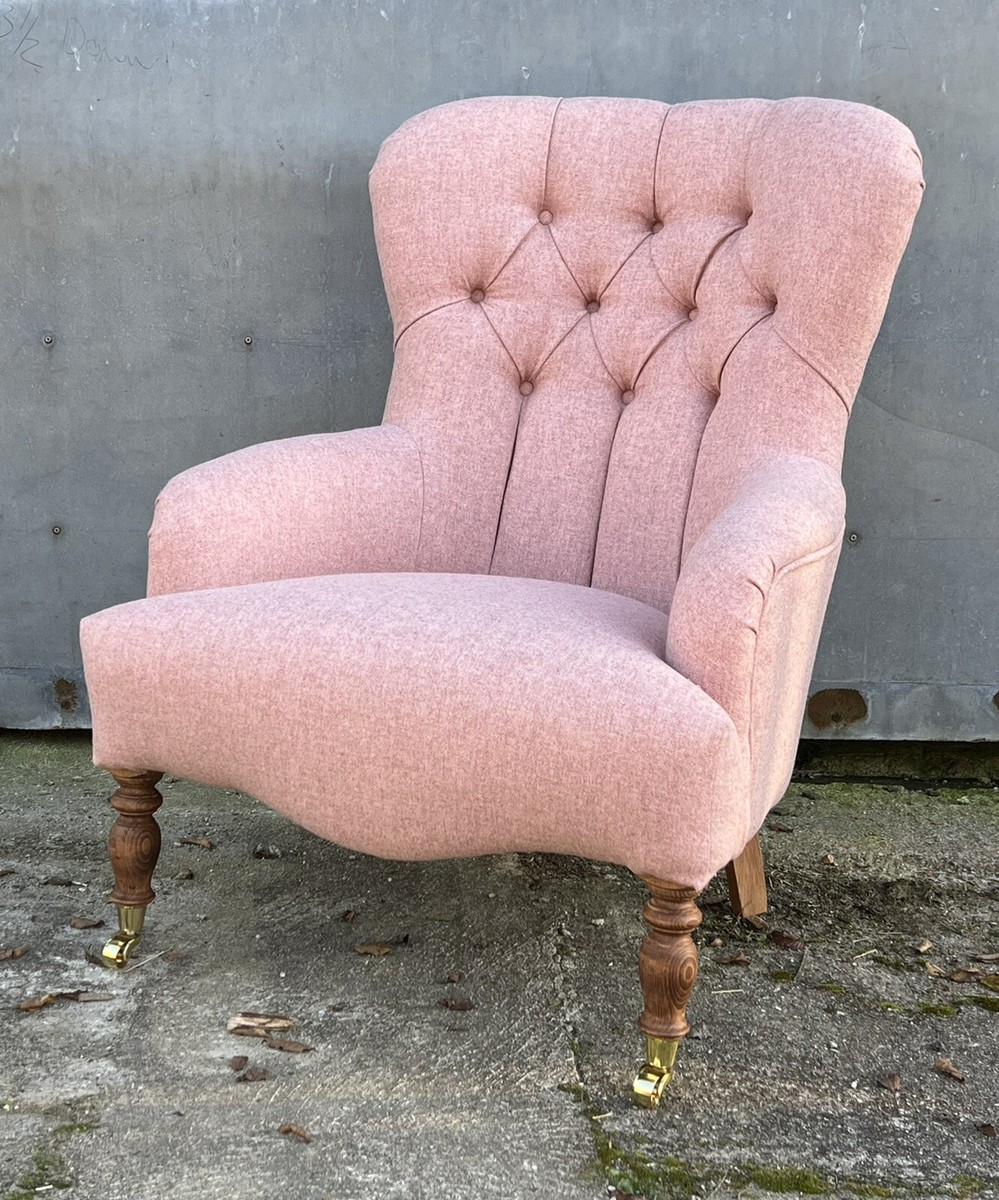 Bampton Buttonback Armchair In Moon Earth Plain Candy Wool Abraham