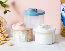 Portable Reusable Snacks Cups 4 Compartments Formula Dispenser