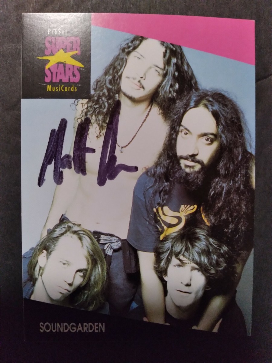 Matt Cameron Signed 8x10 Photo Proof Autographed Pearl Jam Soundgarden Drummer Star Matt Cameron Signed 8x10 Photo Proof Autographed Pearl Jam Soundgarden Drummer Star