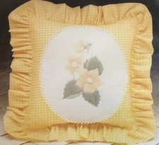 Vintage WILD ROSE WHISPER PILLOW QUILTING KIT Creative Expressions 1984 New